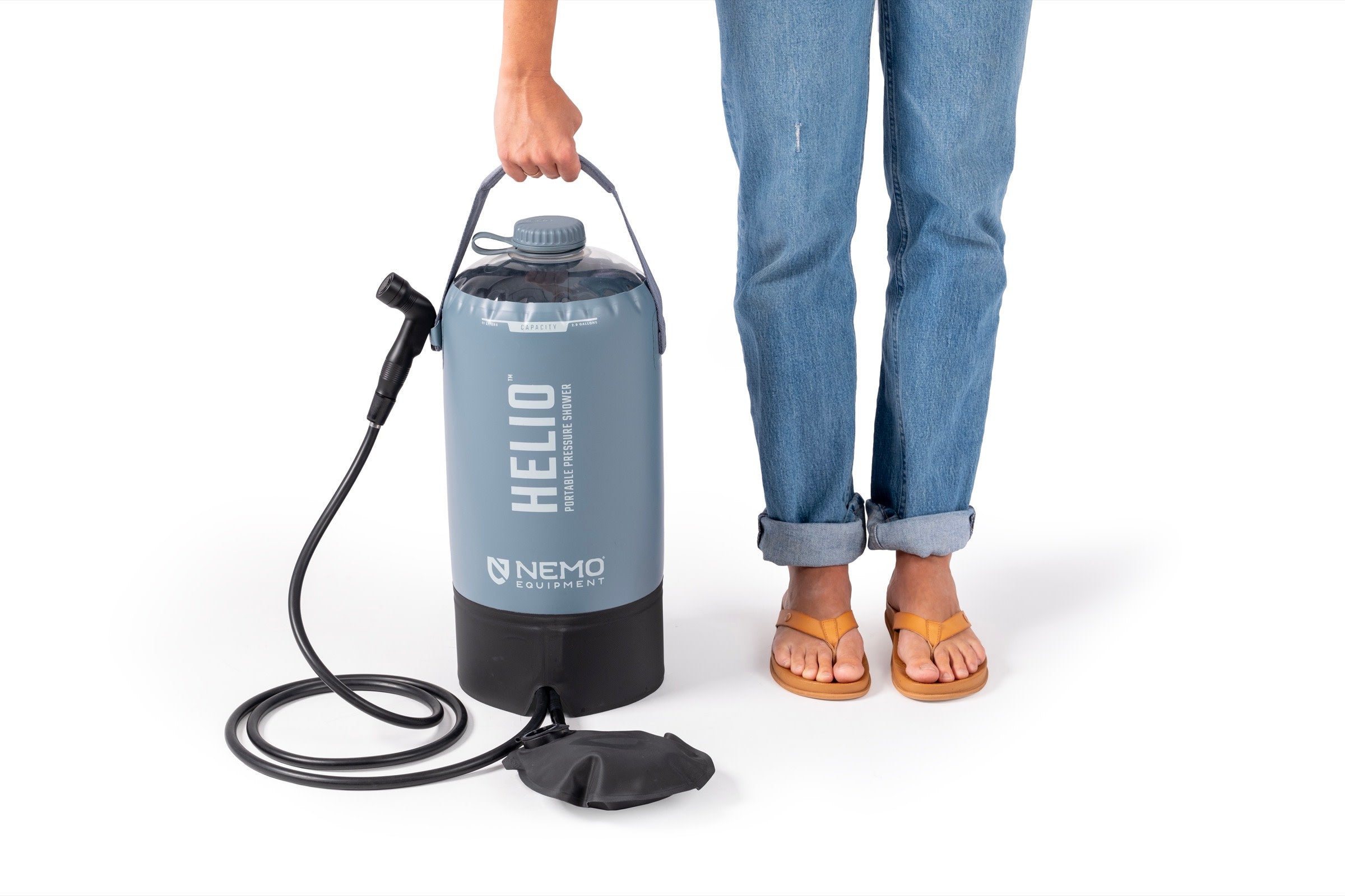 Helio™ Portable Pressure Shower - Image 4